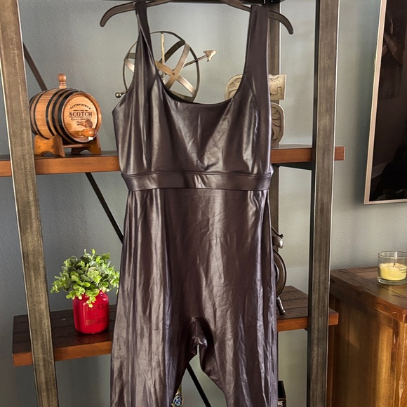 Fabletics  faux   Leather One Piece workout jumper in Black - Picture 2 of 4